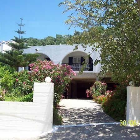 Georgia Studios Fourni Ikarias Exterior photo