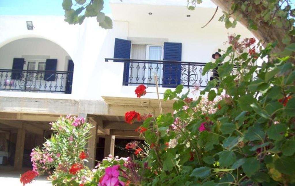 Georgia Studios Fourni Ikarias Exterior photo